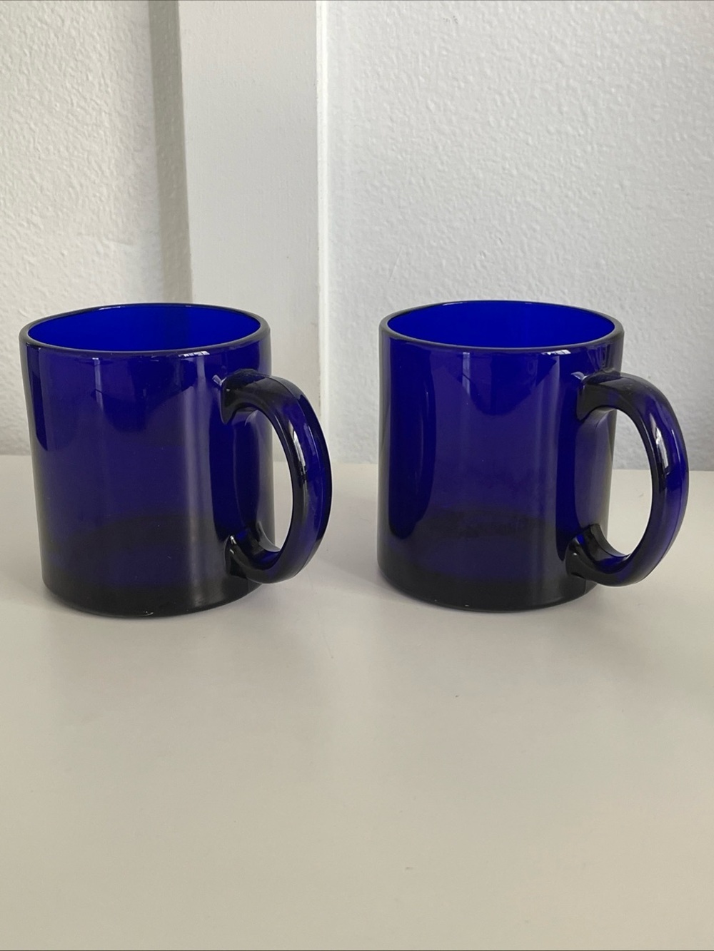 VTG Cobalt Blue Glass Coffee Mugs Set of 2 Made in USA Sapphire Blue Cups Libbey